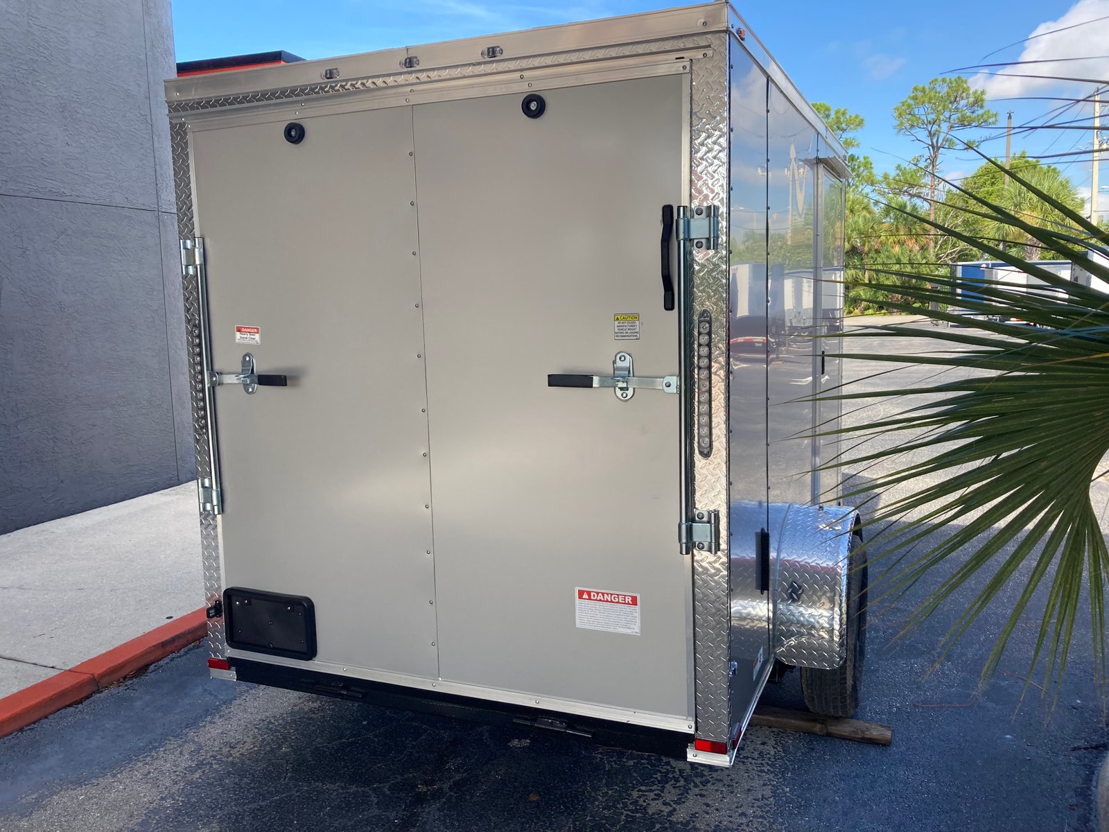 2027 Quality Cargo LLC 6x10SA Polycore image 6